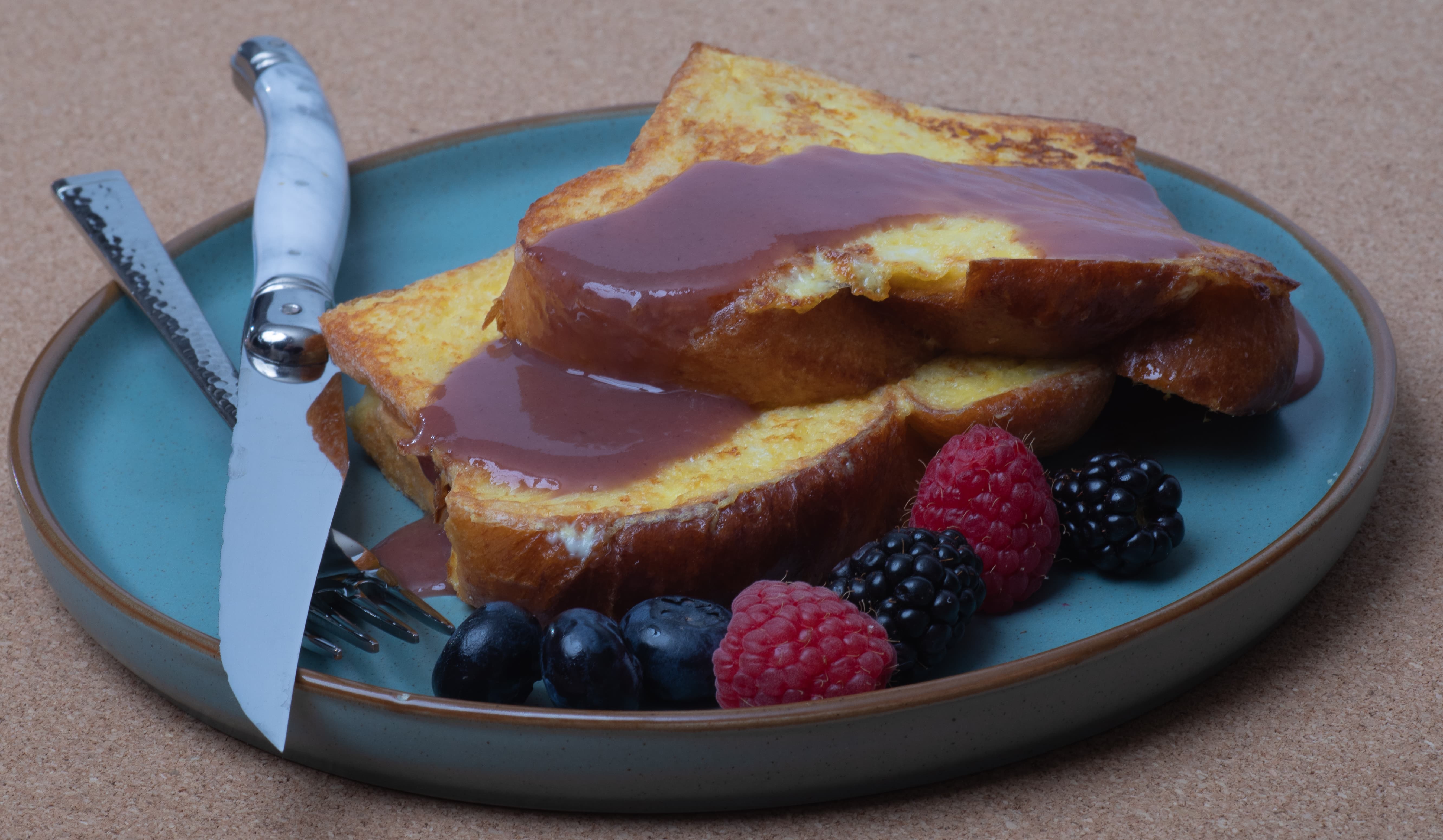 French toast with apple, blackcurant and maple sauce 